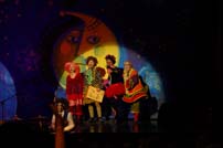 images/teatr2.jpg